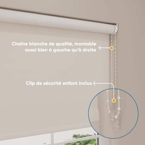 Découvrez notre test détaillé du store enrouleur Radeco blanc neige 180x275 cm : qualité, installation, performances et avis client pour ce modèle de fenêtre. 
