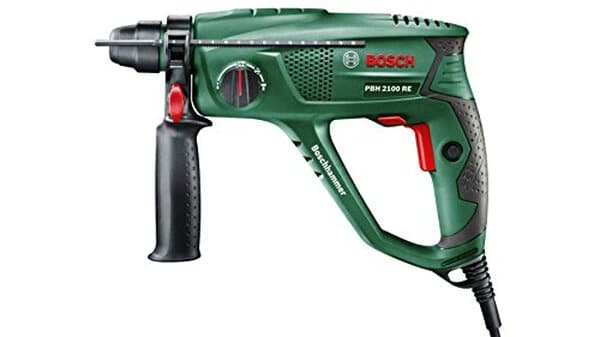 Découvrez notre test détaillé du perforateur Bosch PBH 2100 RE : puissance, efficacité et praticité pour vos travaux de perçage et de burinage.