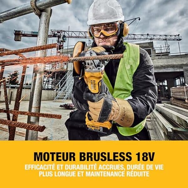 Découvrez notre test complet de la meuleuse d'angle Dewalt XR 18V DCG406NT-XJ : puissance, ergonomie et durabilité pour vos travaux de meulage. 