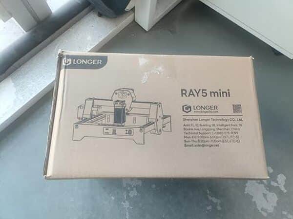 Découvrez notre test détaillé de la machine de gravure laser Longer Ray5 Mini : performances, fonctionnalités et résultats pour bien choisir votre graveur.