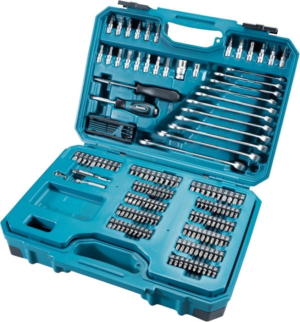 Test du jeu d'outils Makita E10883 : 221 pièces en coffret