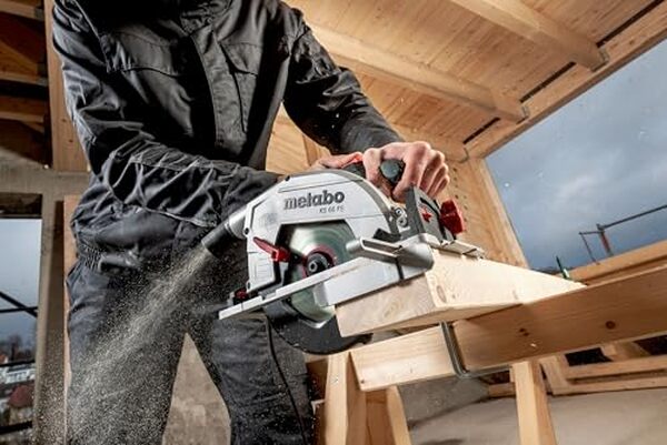 Découvrez notre test détaillé de la scie circulaire Metabo KS 66 FS : performances, caractéristiques et verdict pour ce modèle professionnel.