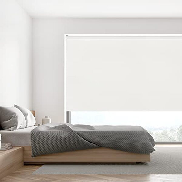 Découvrez le store enrouleur Viewtex Sundusk, la solution opaque idéale pour isoler votre intérieur. Avis complet, caractéristiques et performances du store isolant.
