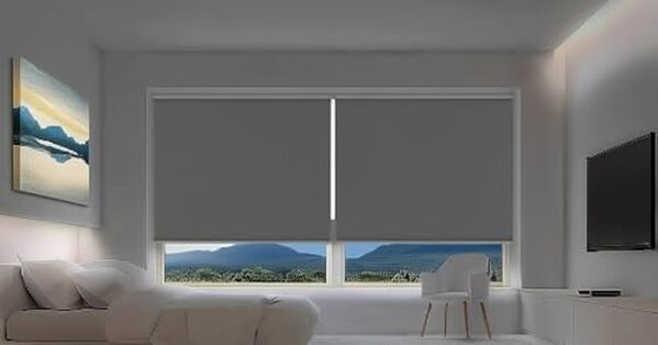 Explorez notre store occultant Viewtex Solpor gris 180x250 cm : occultation totale, design moderne et installation facile pour vos fenêtres.