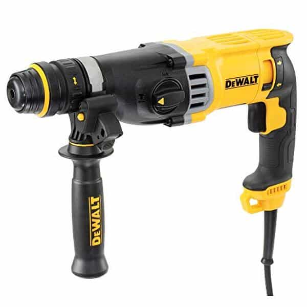 Découvrez notre test détaillé du marteau perforateur Dewalt D25144K-QS : puissance, fiabilité et polyvalence pour tous vos travaux de perçage et burinage. 