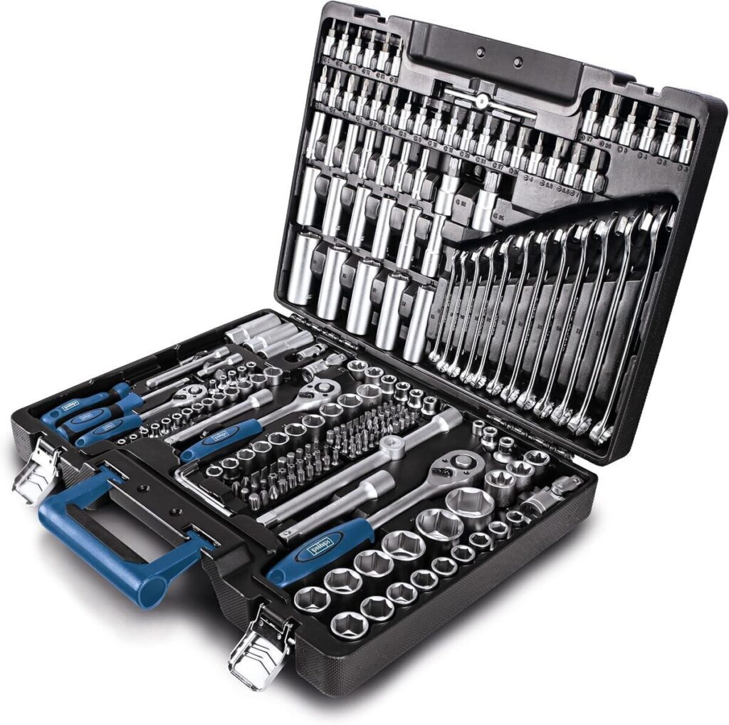 Test du coffret d'outils Scheppach TB217 : l'atelier mobile complet